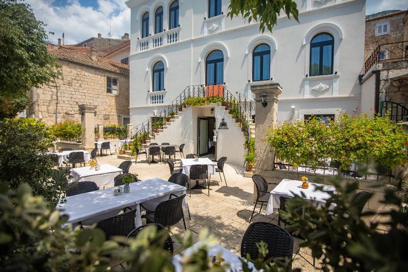 Hotel Heritage Hotel Porin, Kroatien, Makarska. Großes 10