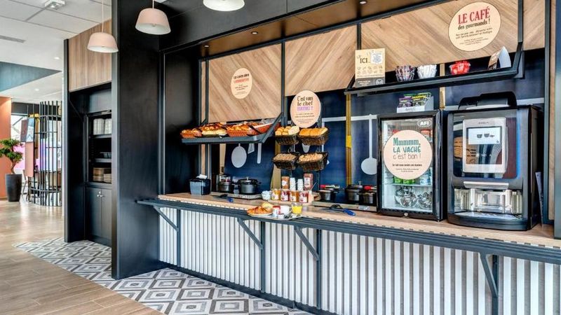 Hotel B&B HOTEL Paris Ivry Quai de Seine, Frankreich, Ivry-sur-Seine. Großes 2