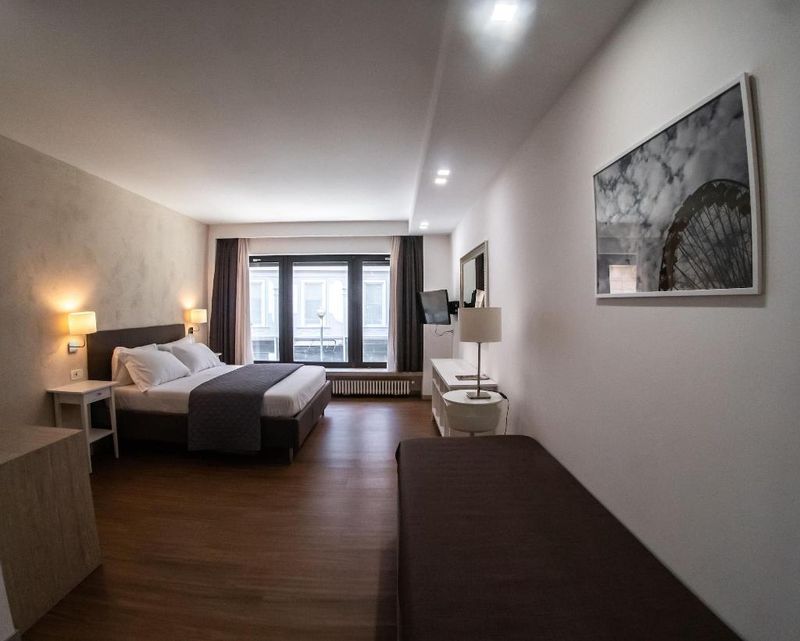 Hotel Prestige Rooms Chiaia, Italien, Neapel. Großes 2