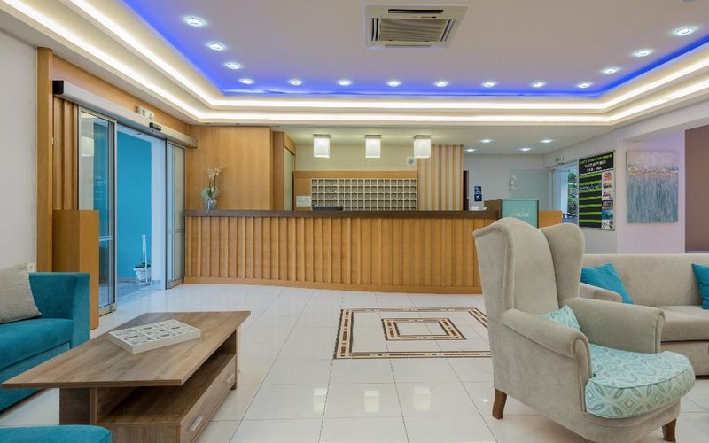 Hotel Dennys Inn, Griechenland, Kalamaki. Großes 40