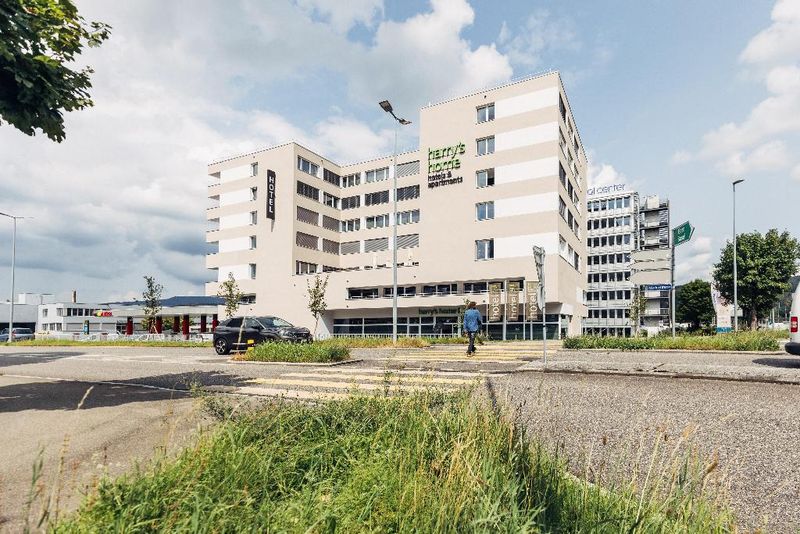 Hotel Harry's Home Zürich Limmattal, Schweiz, Spreitenbach. Großes 1