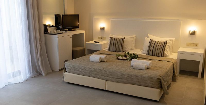 Hotel Eva Mare Hotel & Suites - Adults only, Griechenland, Agia Pelagia. Großes 27