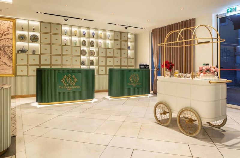 Hotel The Emerald House Lisbon, Curio Collection by Hilton, Portugal, Lissabon. Großes 2