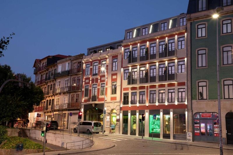 Hotel Se Catedral Hotel Porto, Tapestry Collection by Hilton, Portugal, Porto. Großes 1