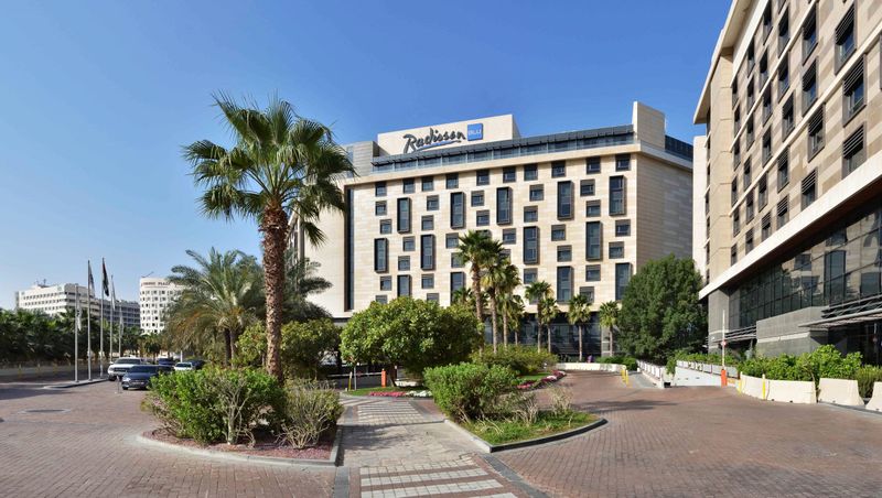 Hotel Yas Plaza Mangroves by IHG, Vereinigte Arabische Emirate, Abu Dhabi. Großes 1