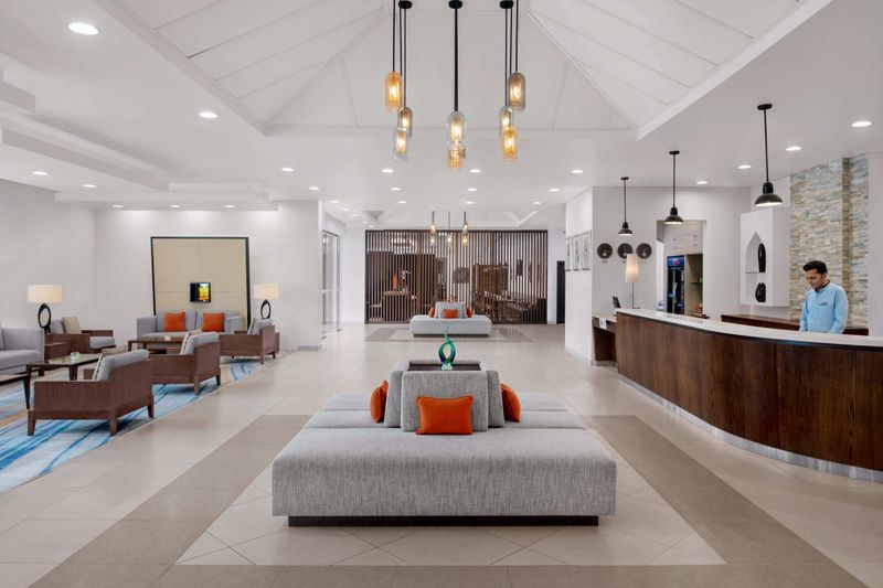 Hotel Holiday Inn Express Dubai Safa Park, Vereinigte Arabische Emirate, Dubai. Großes 2