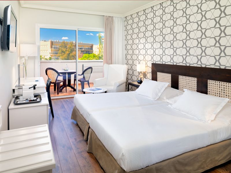 Hotel H10 Salauris Palace, Spanien, Salou. Großes 32