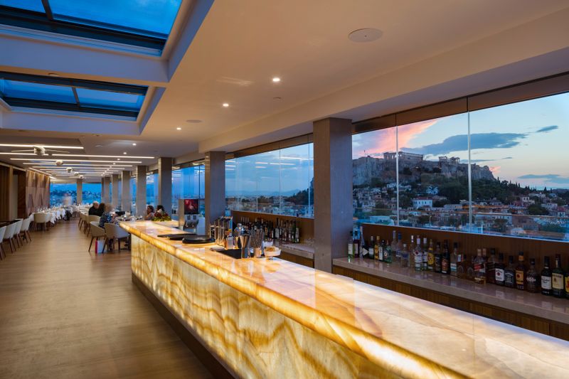 Hotel Electra Metropolis Athens, Griechenland, Athen. Großes 24