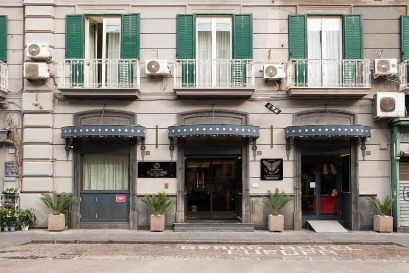 Hotel Grand Hotel Europa Napoli, Italien, Neapel. Großes 1