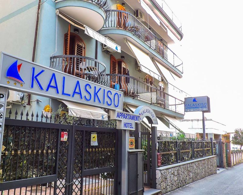 Hotel Aparthotel Kalaskisò, Italien, Giardini-Naxos. Großes 2