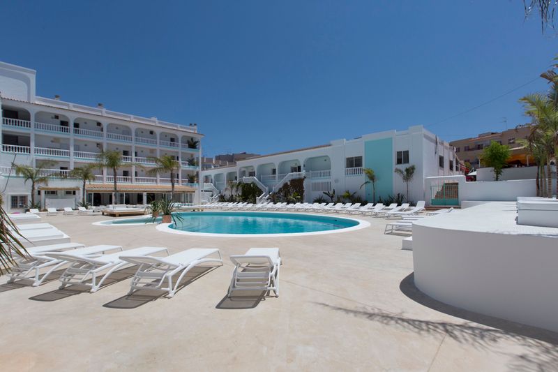 Hotel Endlss Ibiza (Ex Beach Star), Spanien, Sant Antoni de Portmany. Großes 2