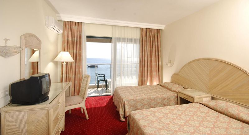 Hotel Aska Hotels Just In Beach, Türkei, Avsallar-Incekum. Großes 8